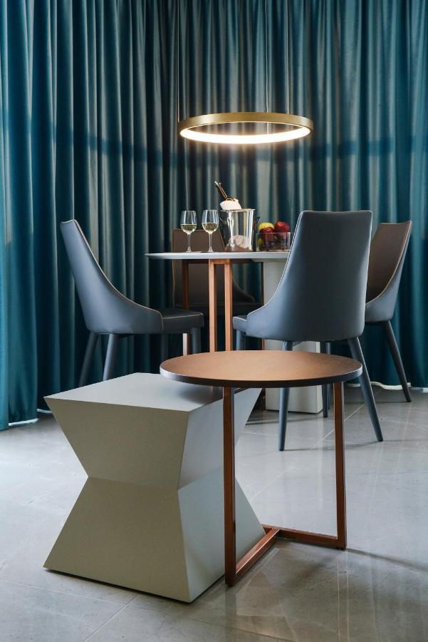 L - Suites Kavala Eksteriør billede