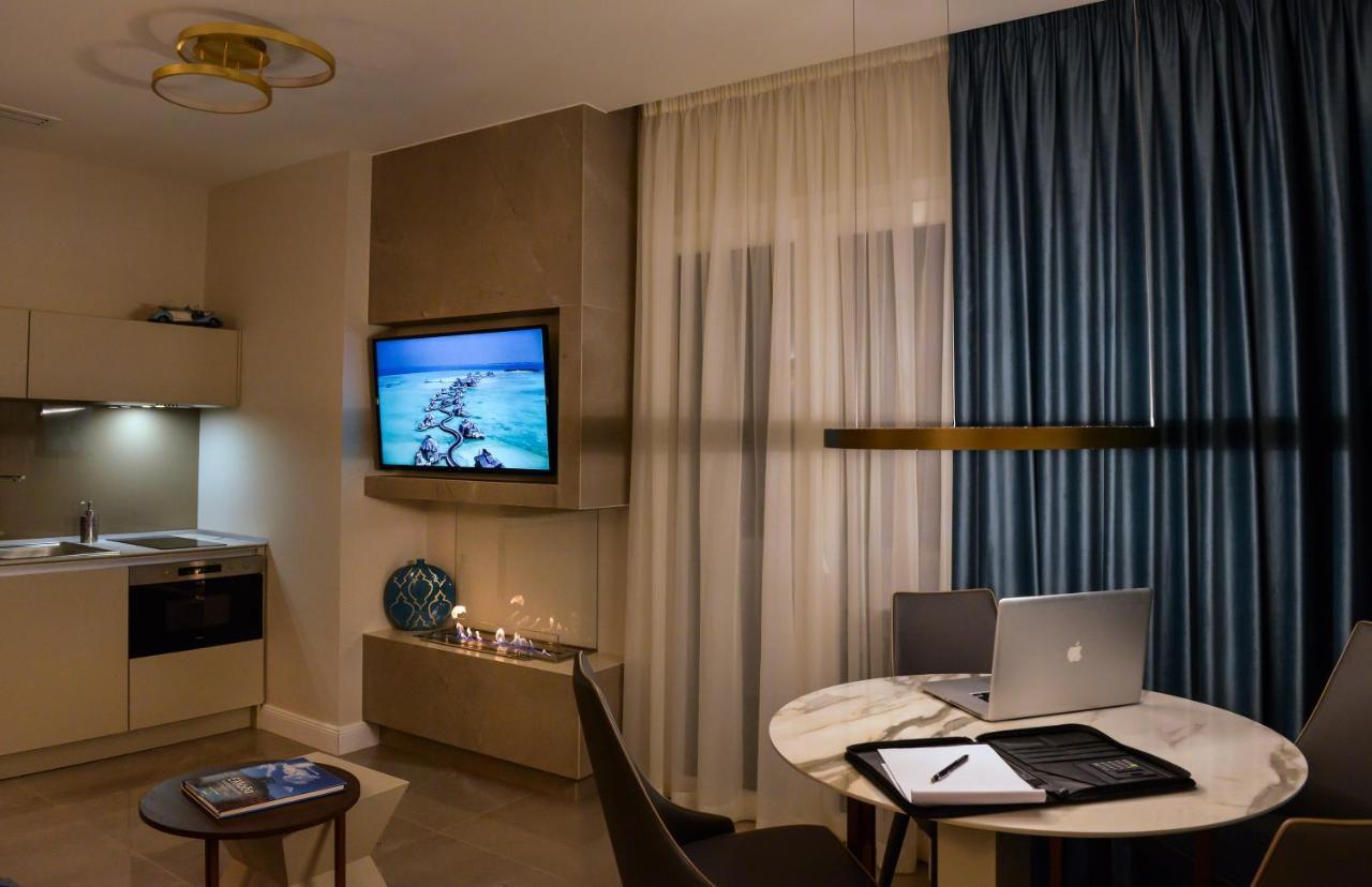 L - Suites Kavala Eksteriør billede